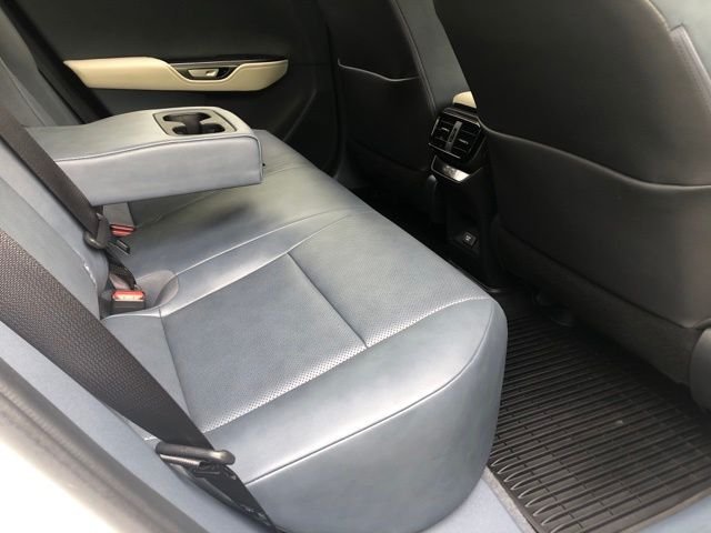 Used 2023 White Lexus 450e Premium image 12