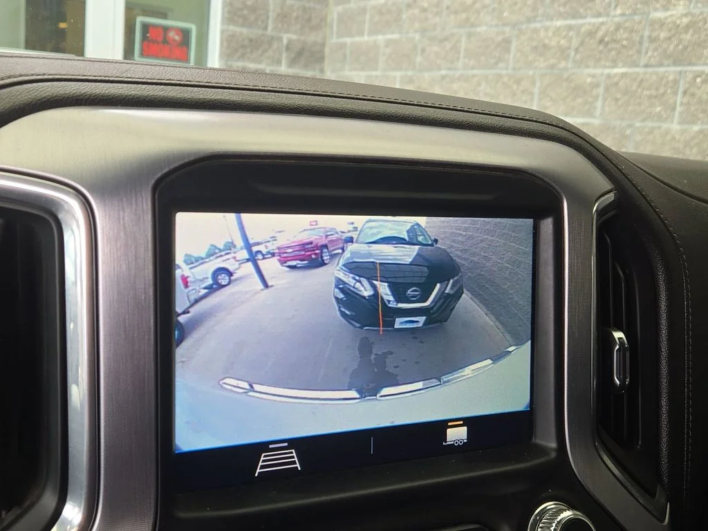 Used 2021 White GMC Elevation image 35
