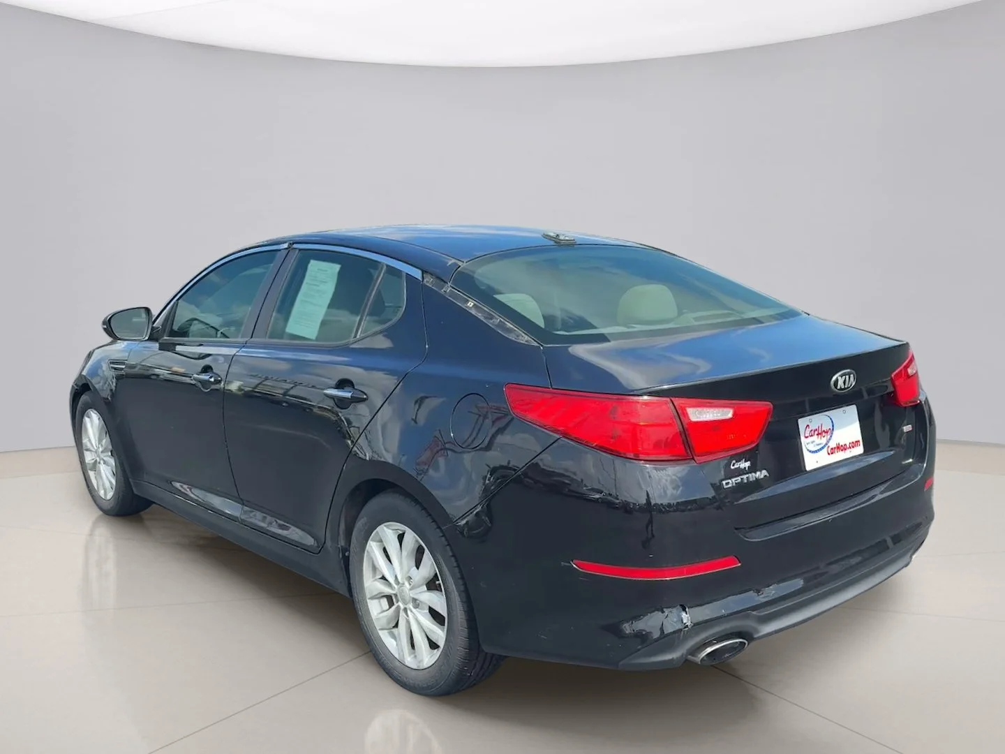 Used 2014 Black Kia LX image 3