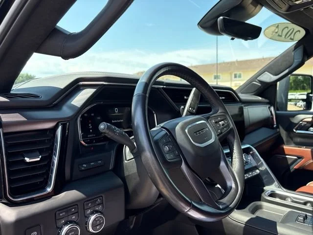 2024 GMC Sierra 2500HD Denali Ultimate - Photo 16