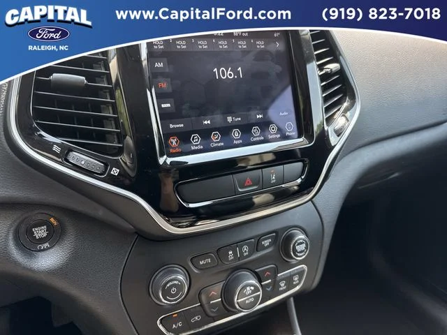 Used 2022 Black Jeep Limited image 27