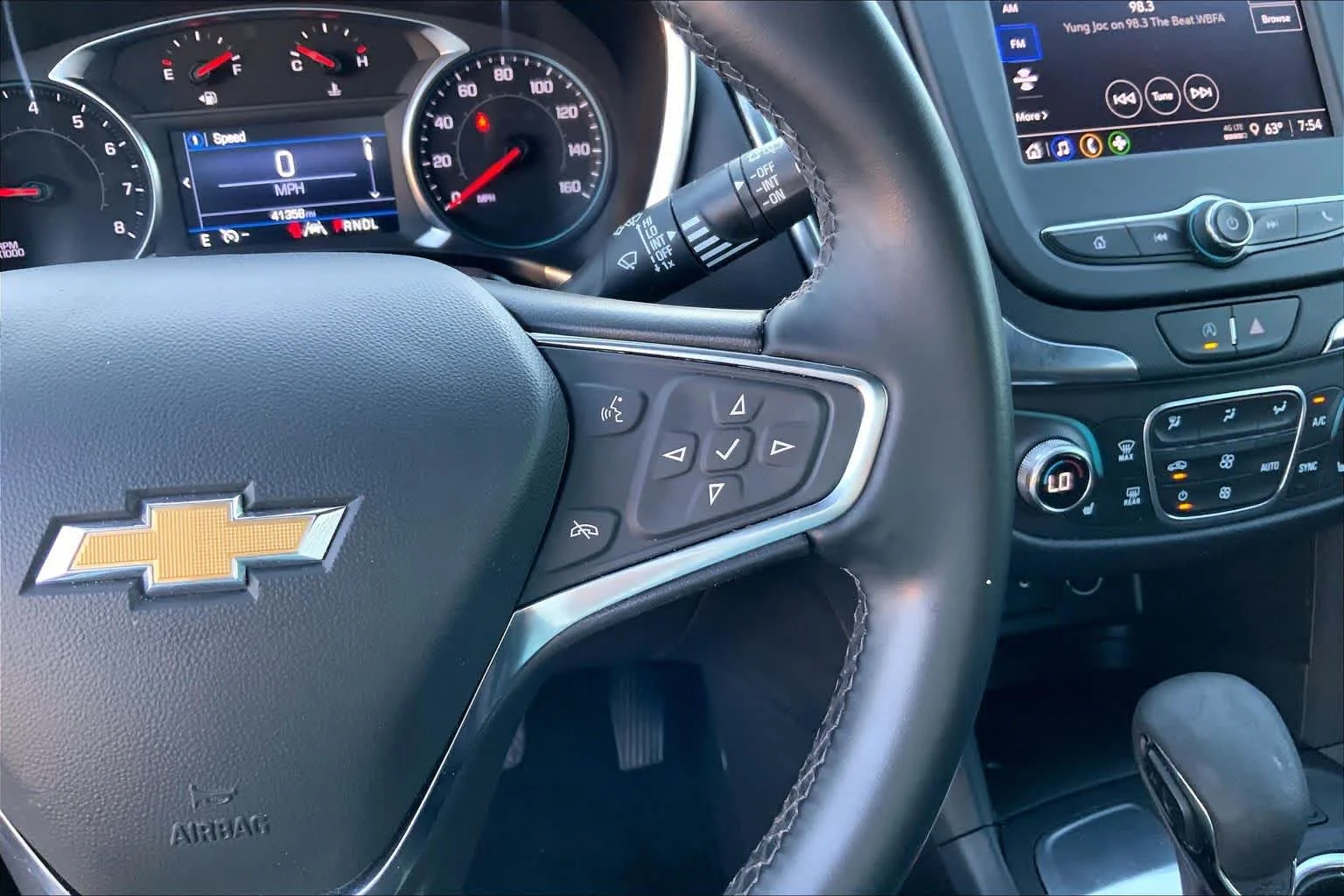 Used 2024 Lakeshore Blue Metallic Chevrolet LT image 22