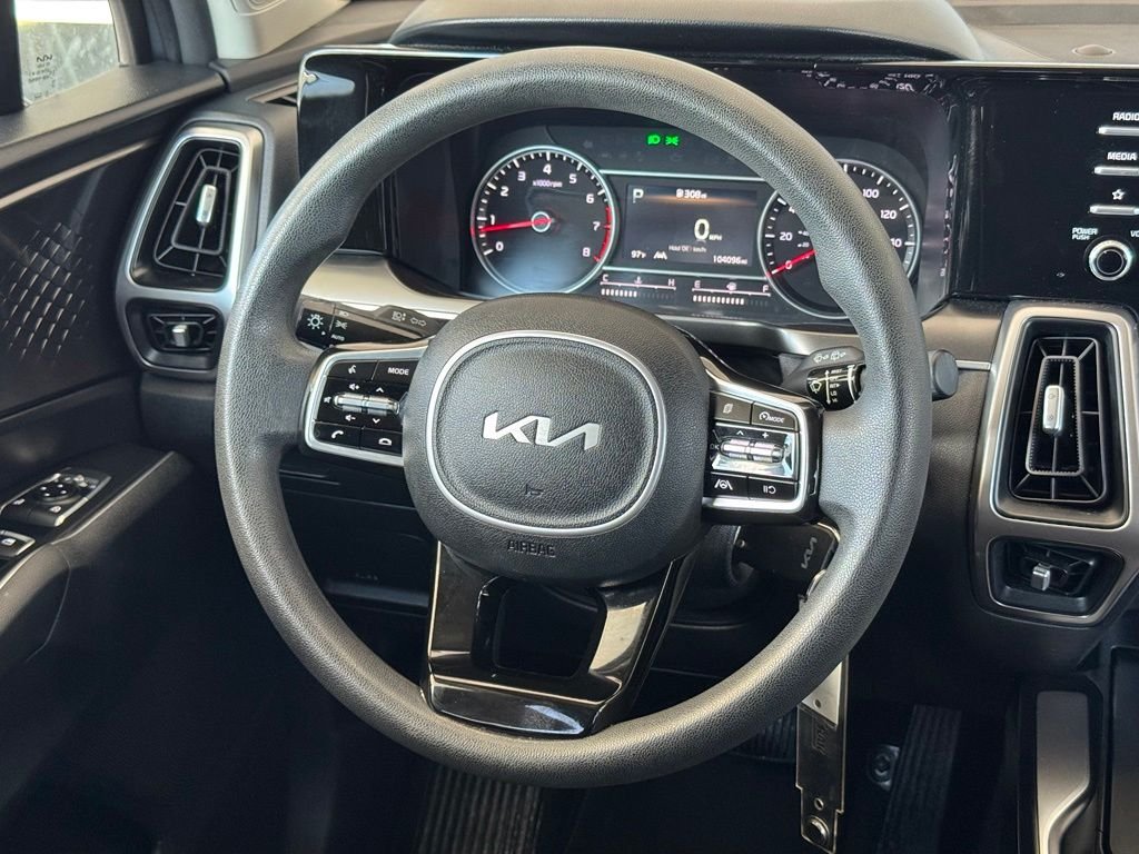 Used 2022 Silver Kia LX image 22