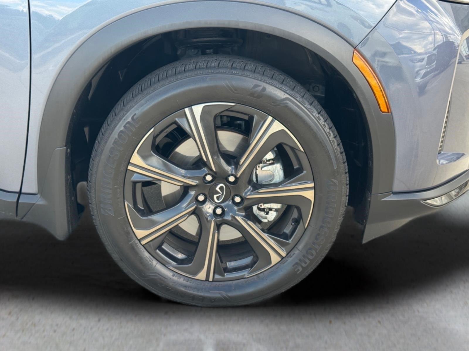 Used 2026 Moonbow Blue/Black Obsidian INFINITI AUTOGRAPH image 9