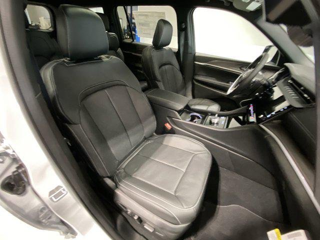 New 2026 Bright White Clearcoat Jeep Limited image 27