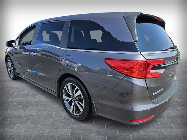 2023 Honda Odyssey Touring photo 4