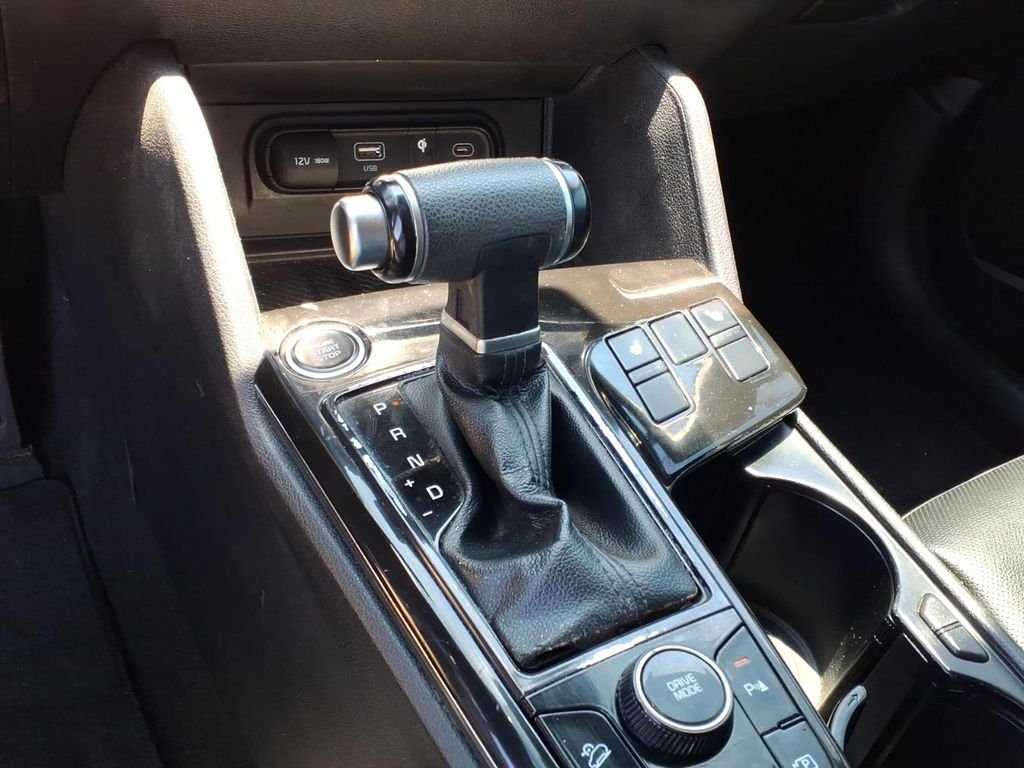 Used 2023 Ebony Black Kia EX image 16