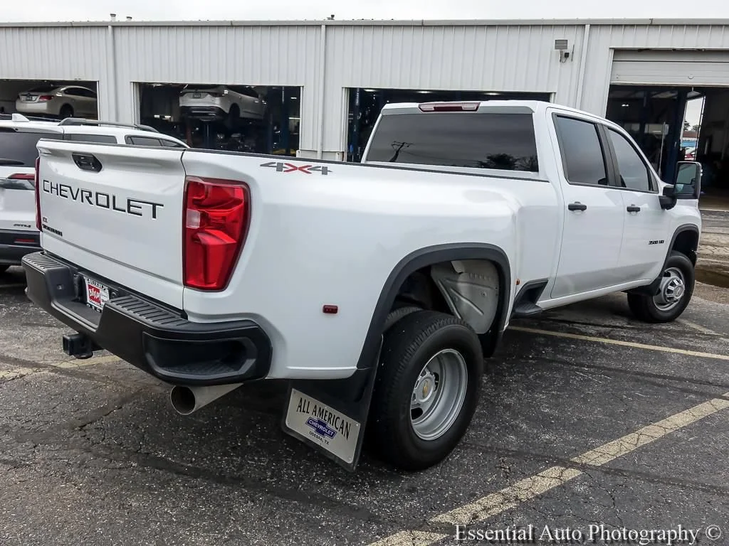 Used 2024 Summit White Chevrolet WT DRW image 9