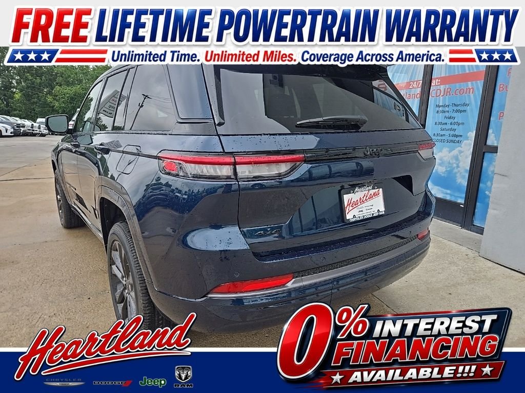 New 2026 Fathom Blue Pearl-Coat Exterior Paint Jeep Limited Reserve image 8