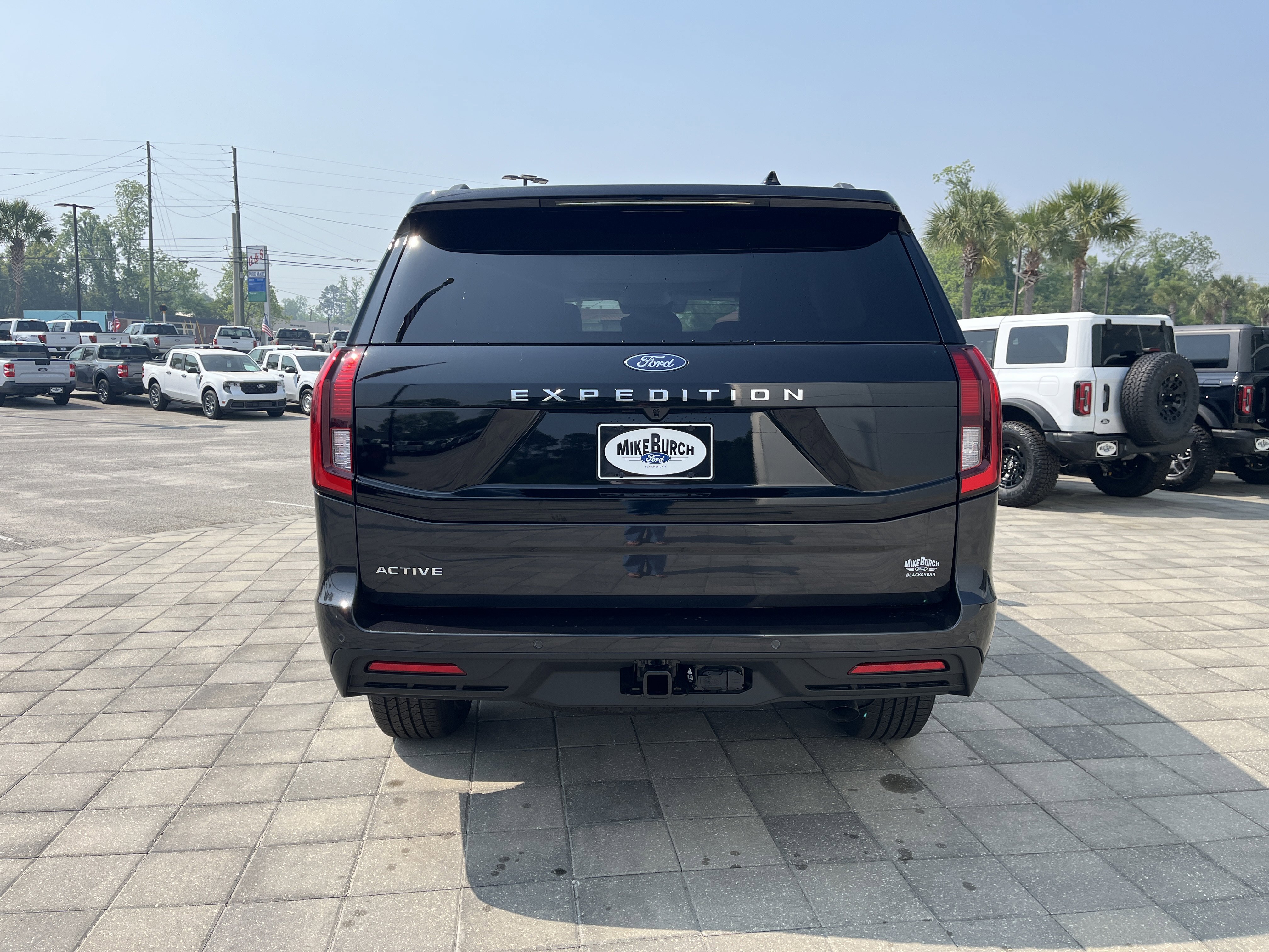New 2026 Dark Matter Gray Metallic Ford Active image 5