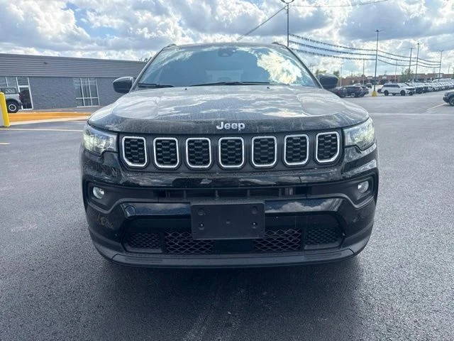 Used 2024 Jeep Compass Latitude with VIN 3C4NJDBN7RT124494 for sale in Republic, MO