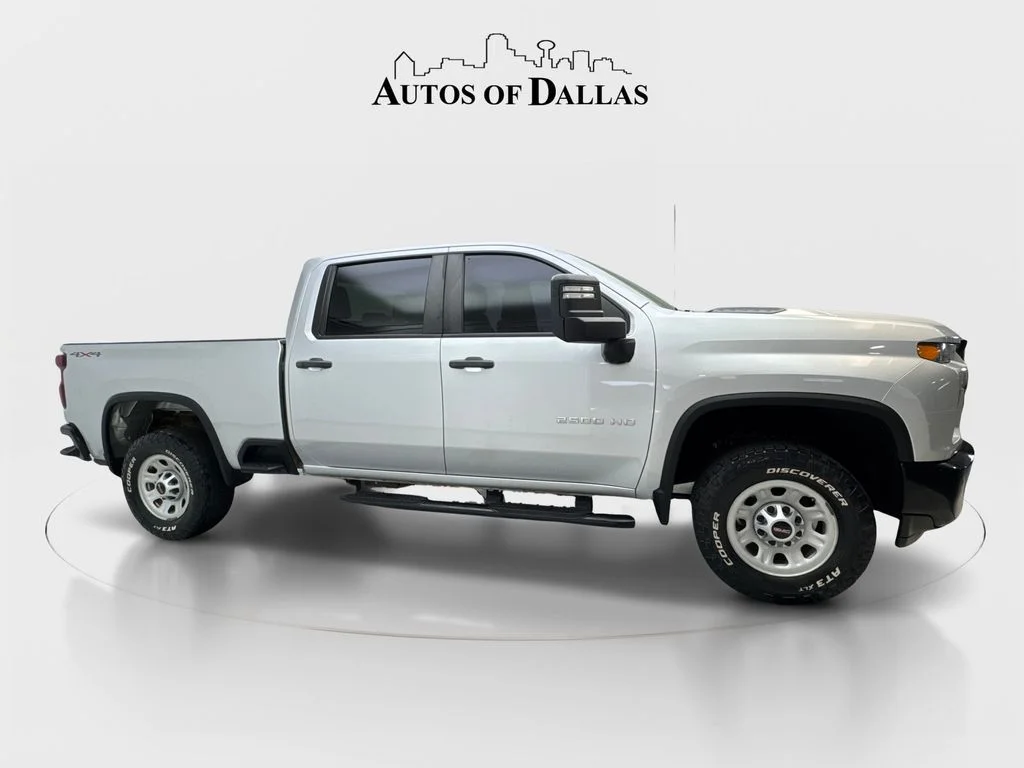 Used 2022 Silver Chevrolet Custom image 10