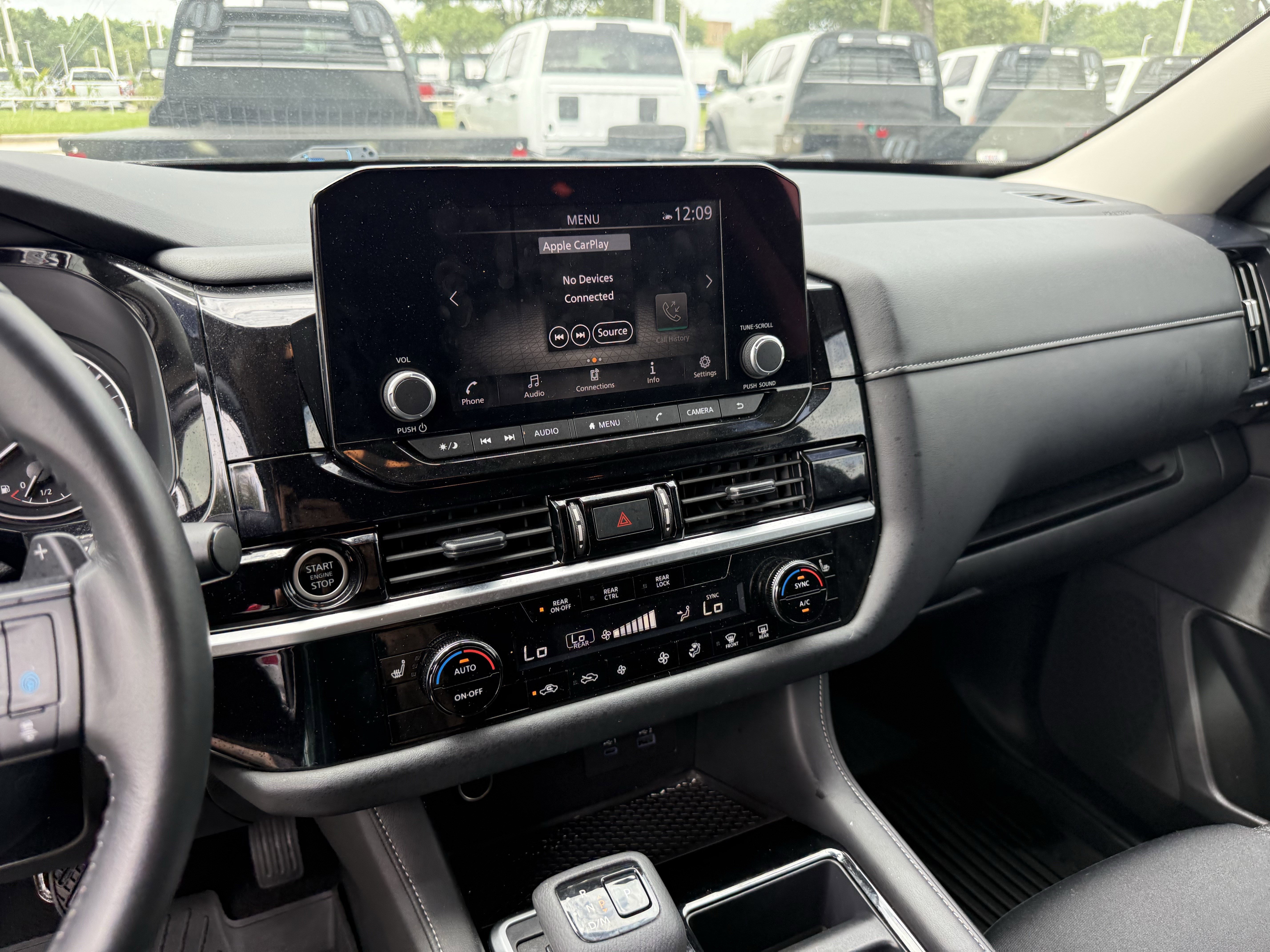 Used 2024 Super Black Nissan SV image 18
