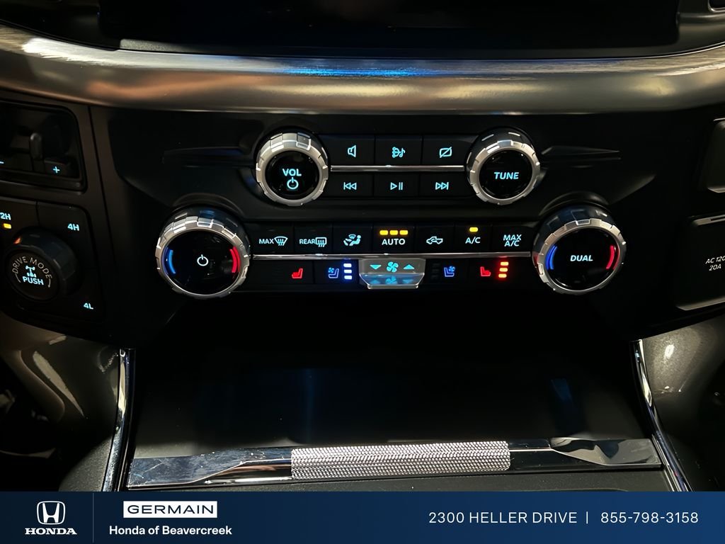 Used 2023 Iconic Silver Metallic Ford Lariat image 20