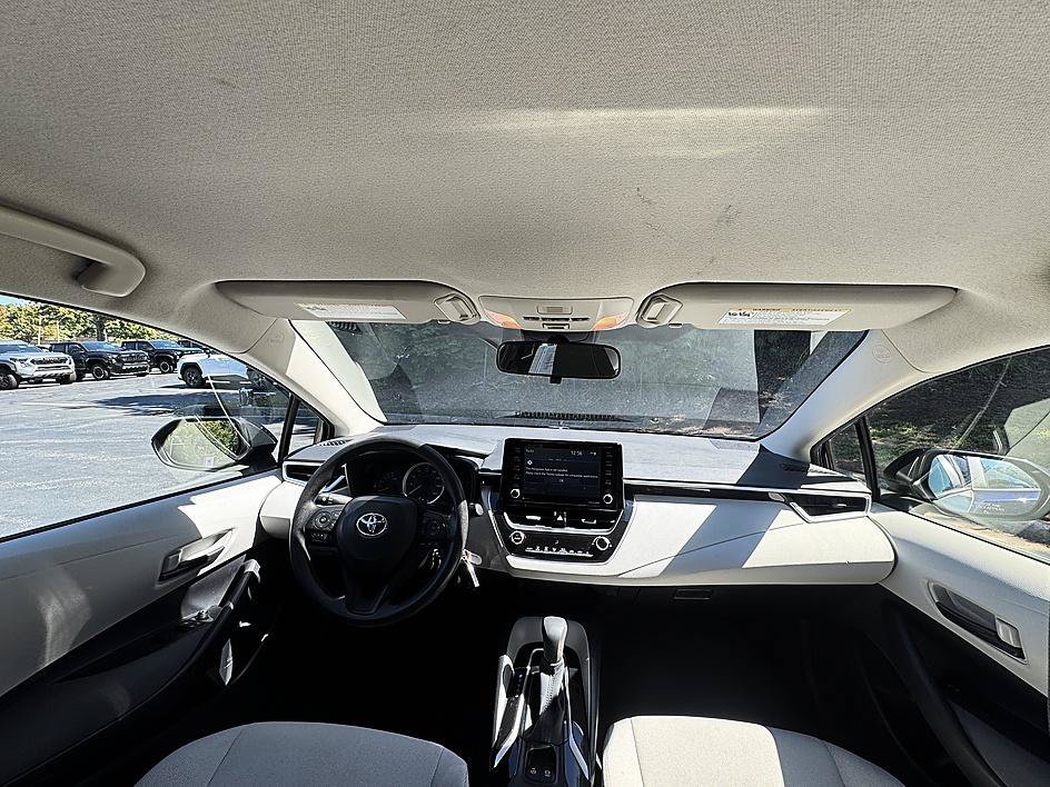 Used 2022 Blueprint Toyota LE image 22