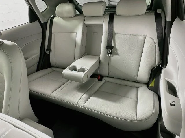 New 2027 Green Hyundai Limited image 11