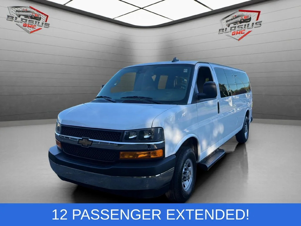 2025 Chevrolet Express Passenger
