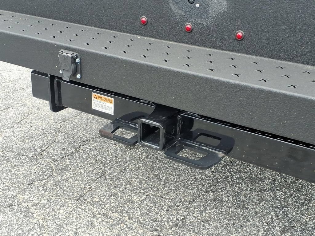 New 2025 Summit White Chevrolet Work Truck image 23