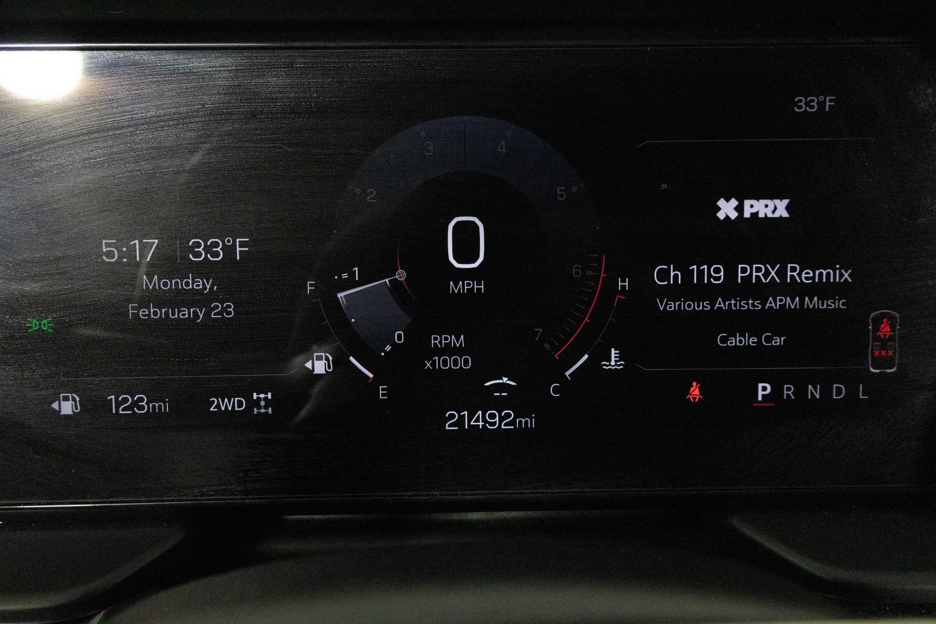 2025 GMC TERRAIN - Image 28