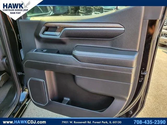 Used 2023 Black Chevrolet RST image 28