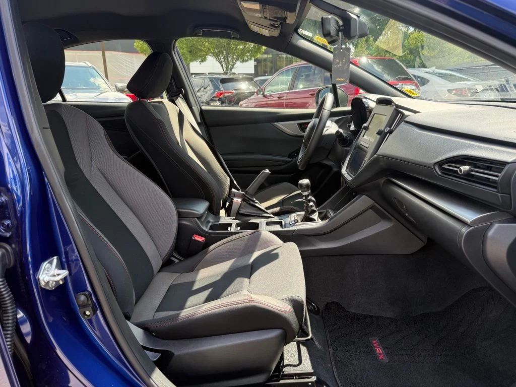 Used 2023 Blue Subaru Base image 26