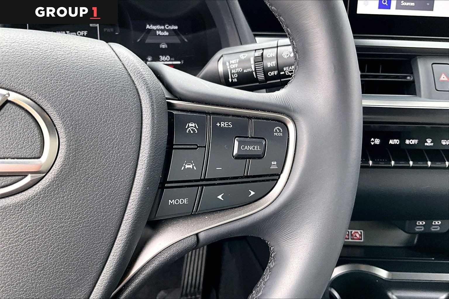 Certified Used 2025 Iridium Lexus Premium image 22