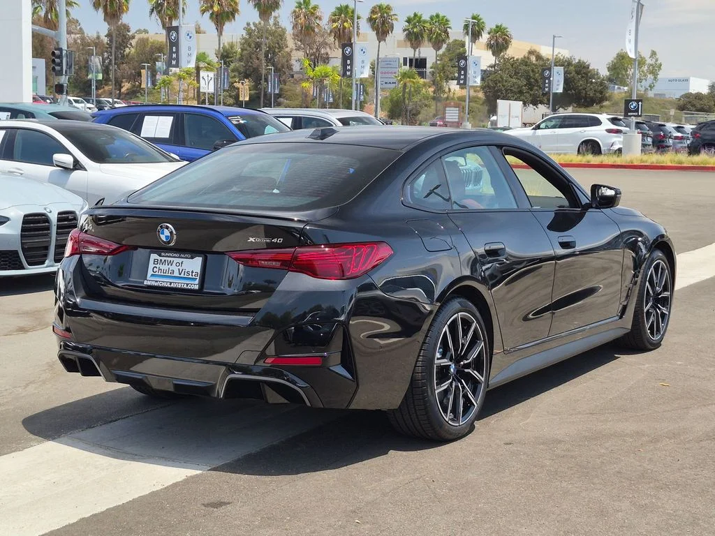 New 2026 Black BMW xDrive40 image 6