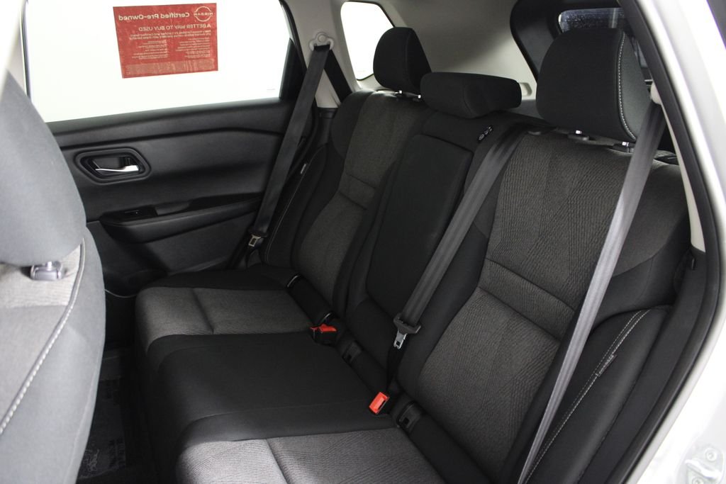 2024 Nissan Rogue SV - Photo 21