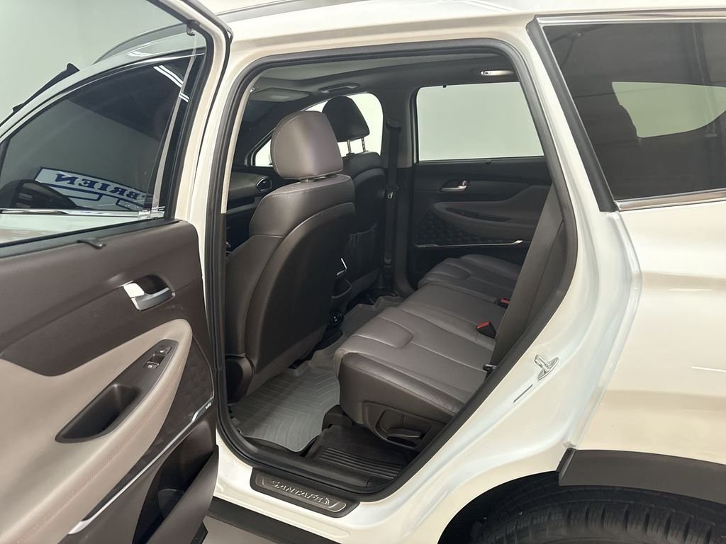 Used 2020 Quartz Hyundai Limited image 17
