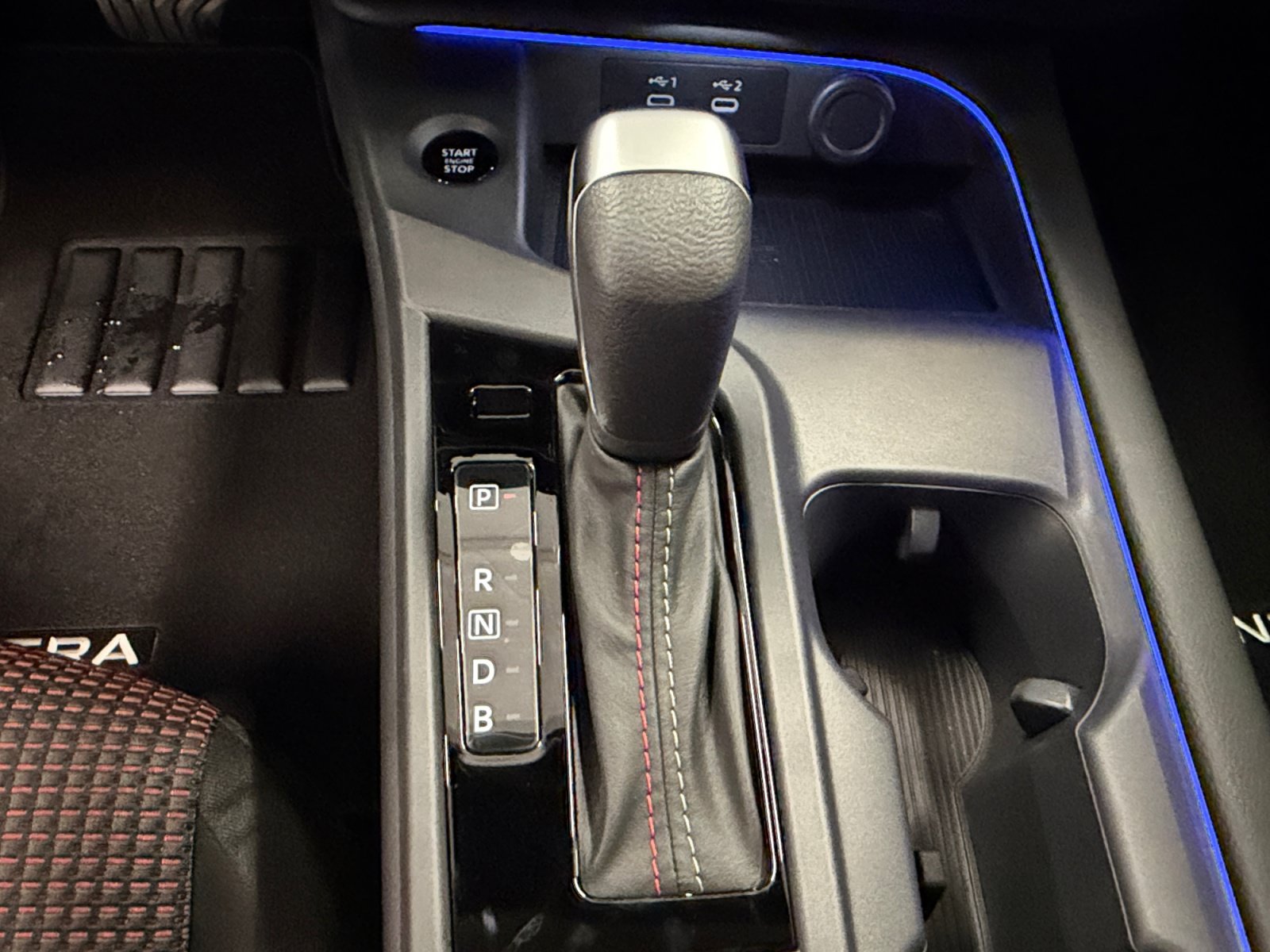 New 2026 Aspen White Tricoat/Super Black Nissan SR image 21