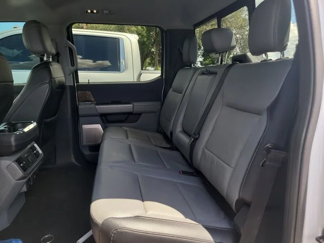 Used 2022 White Ford Lariat image 14