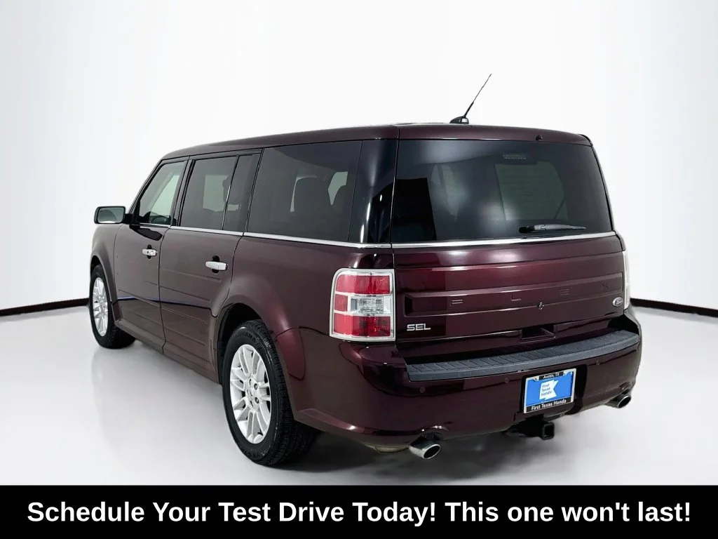Used 2018 Burgundy Ford SEL image 6