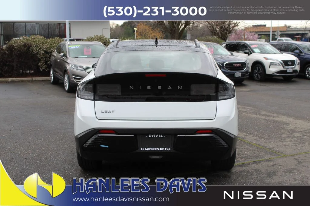 New 2026 White Nissan PLATINUM+ image 8