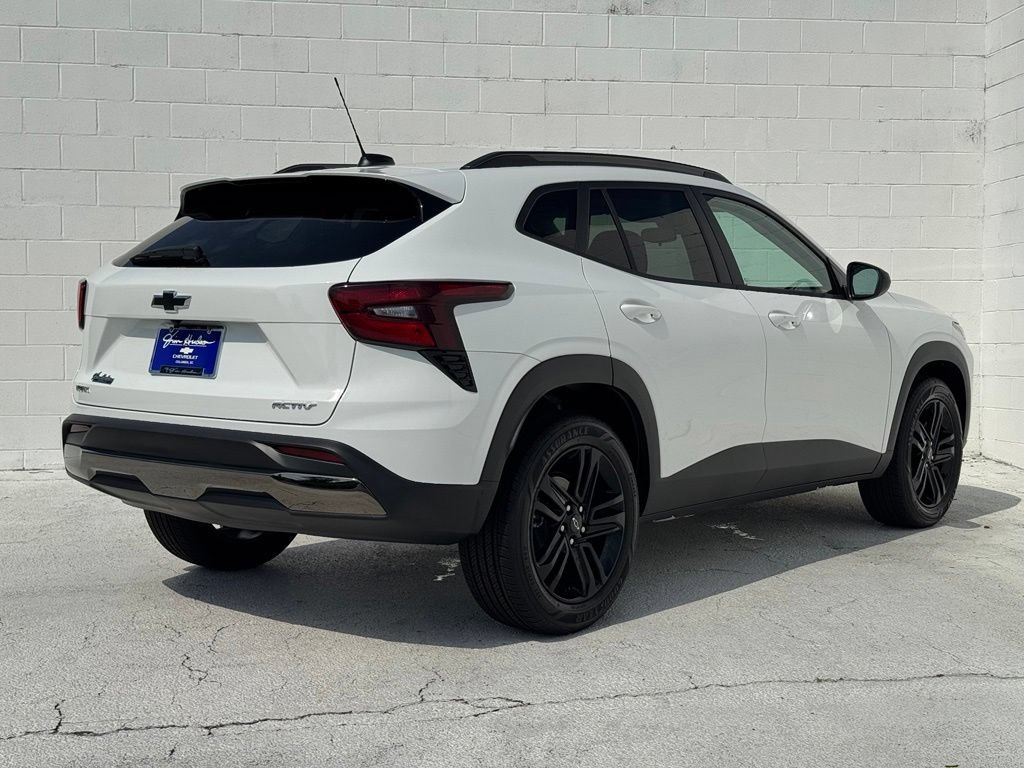 2026 Chevrolet Trax Activ - Photo 12
