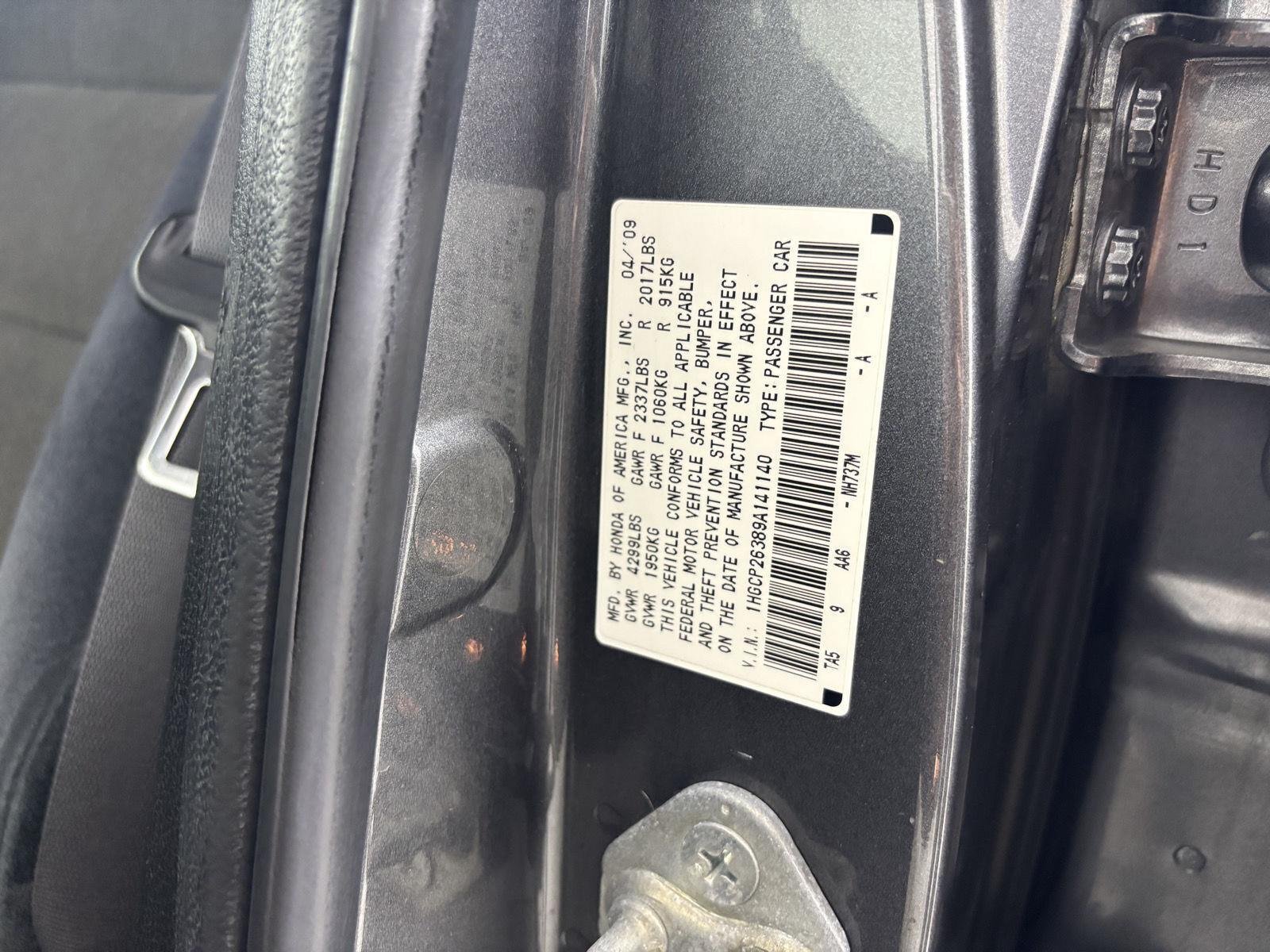 Used 2009 Polished Metal Metallic Honda LX image 25