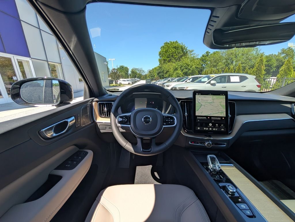 New 2026  Volvo T8 Plus image 13