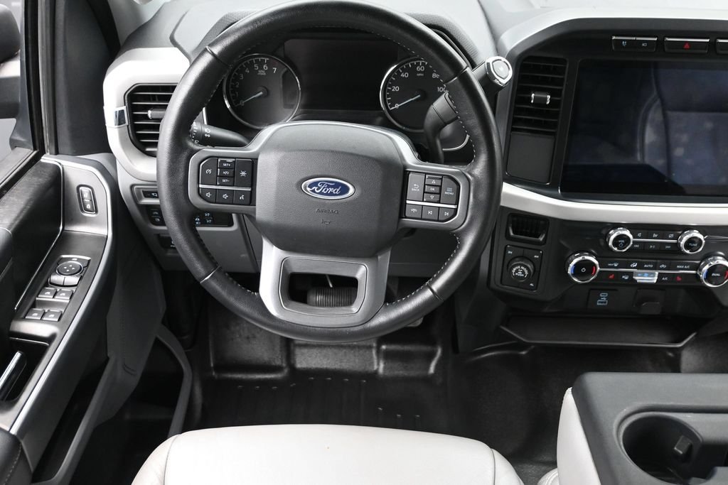 Used 2022 Gray Ford XLT image 12