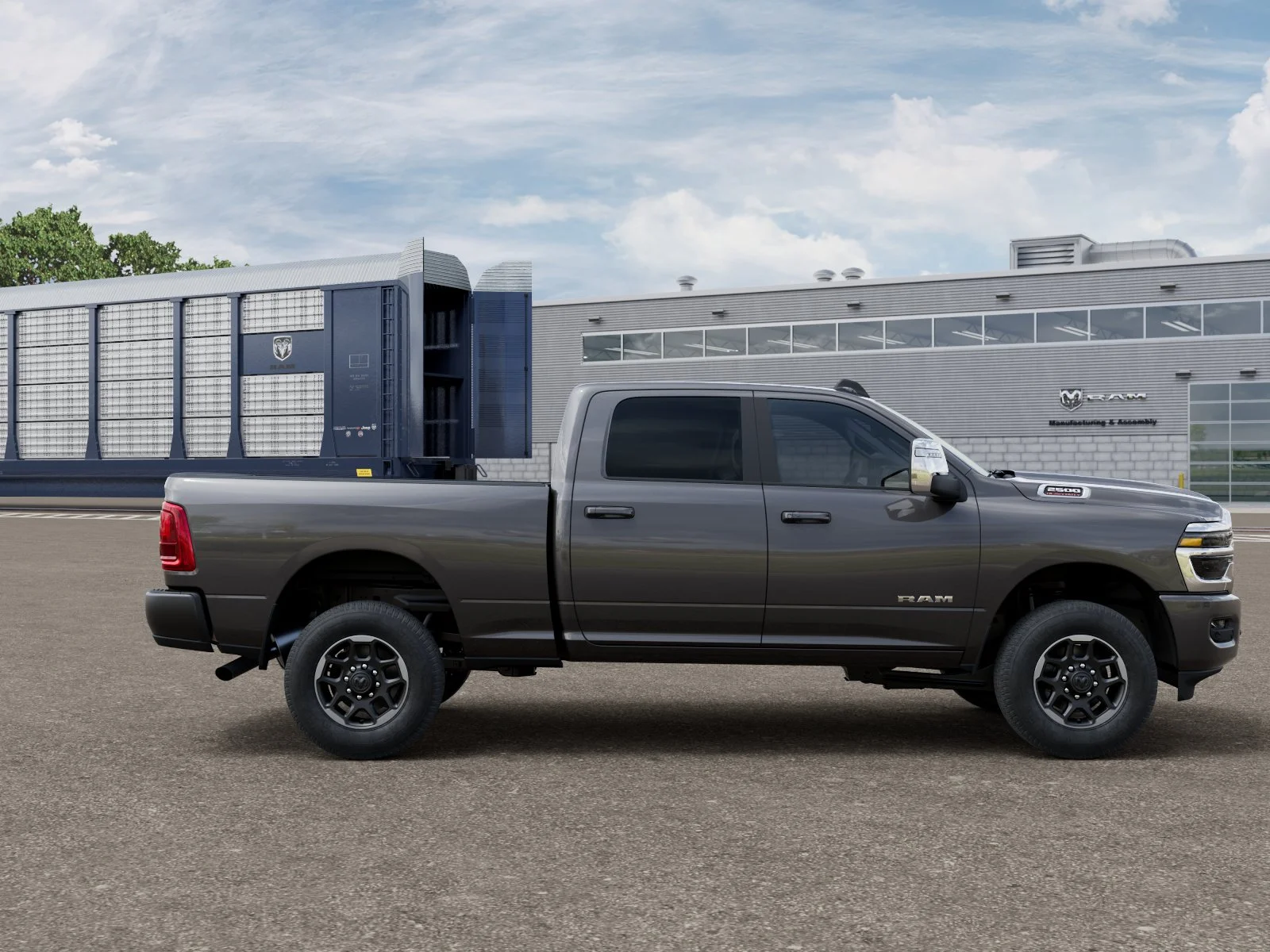 New 2026 Granite Crystal Metallic Clear-Coat Exterior Paint RAM LARAMIE image 21