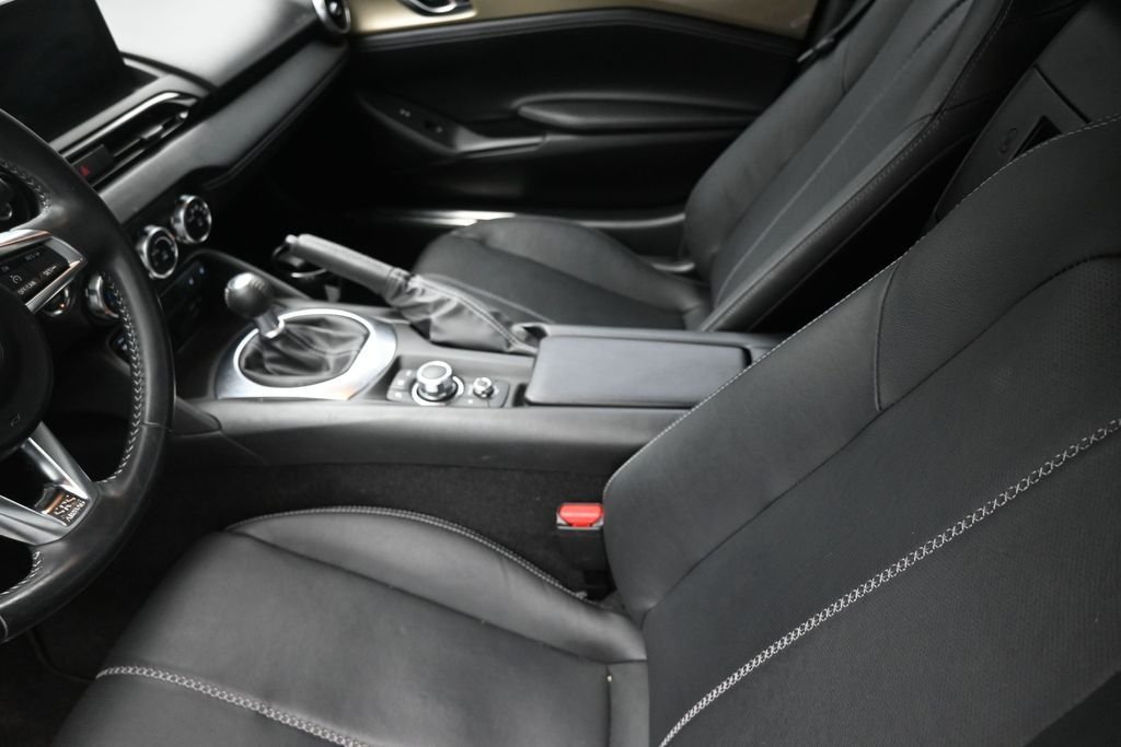 Used 2023 Beige Mazda Grand Touring image 24