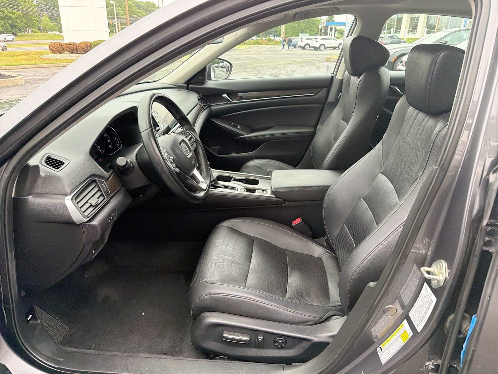 2019 Honda Accord EX-L - Photo 12