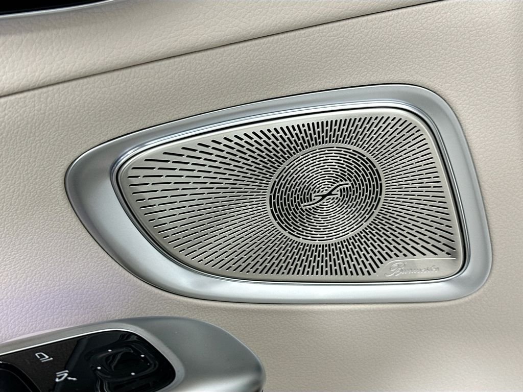 New 2026 Polar White Mercedes-Benz C 300 image 19
