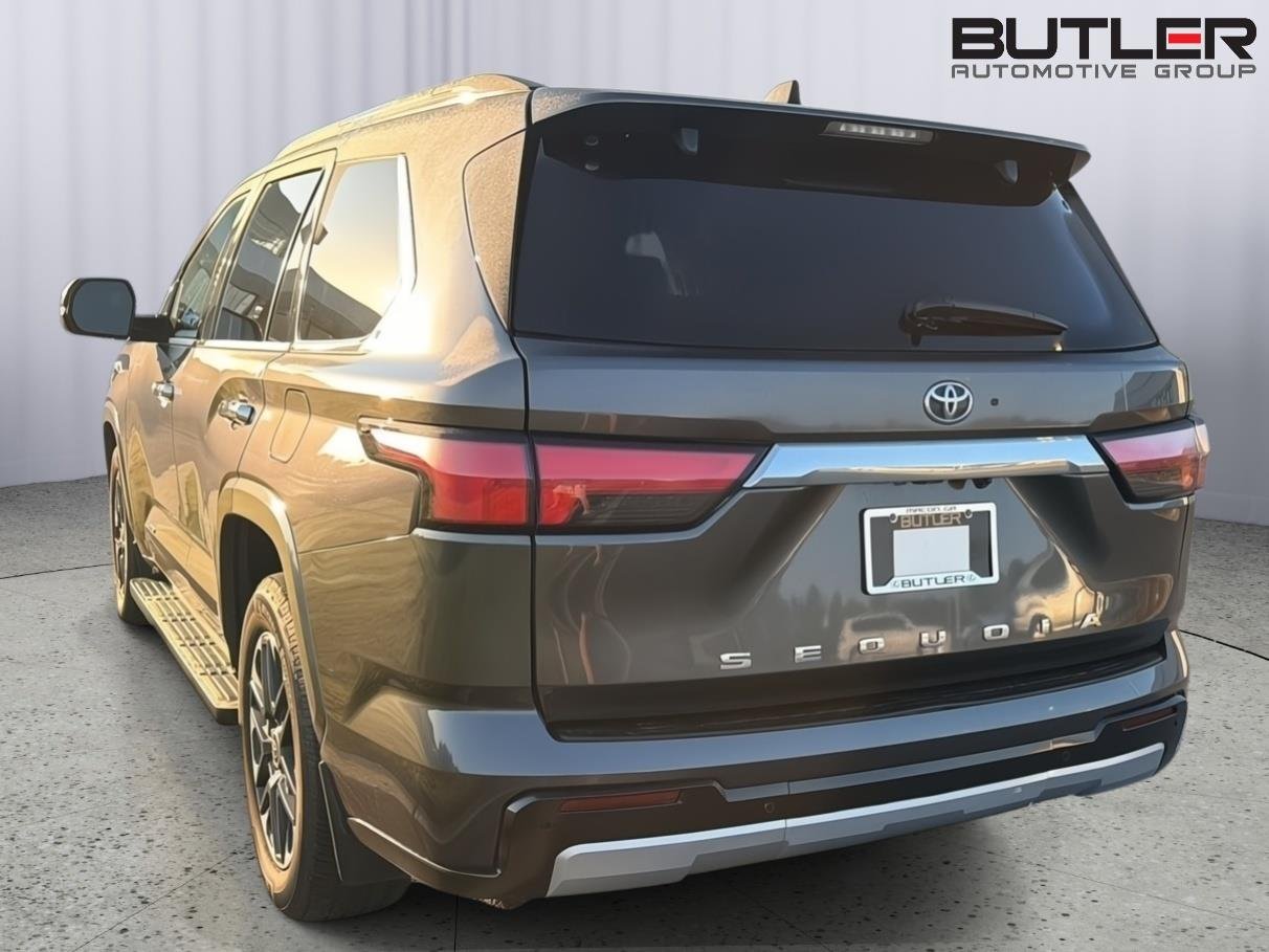 Used 2023 Magnetic Gray Metallic Toyota Limited image 10
