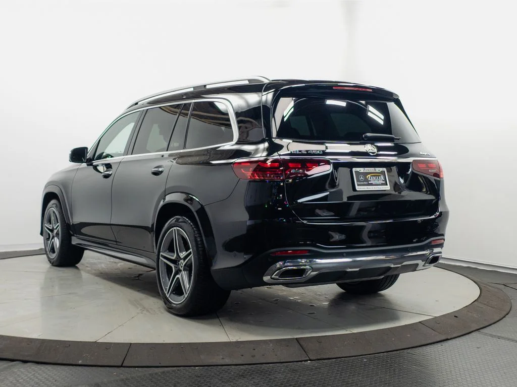 Used 2026 Black Mercedes-Benz GLS 450 image 30