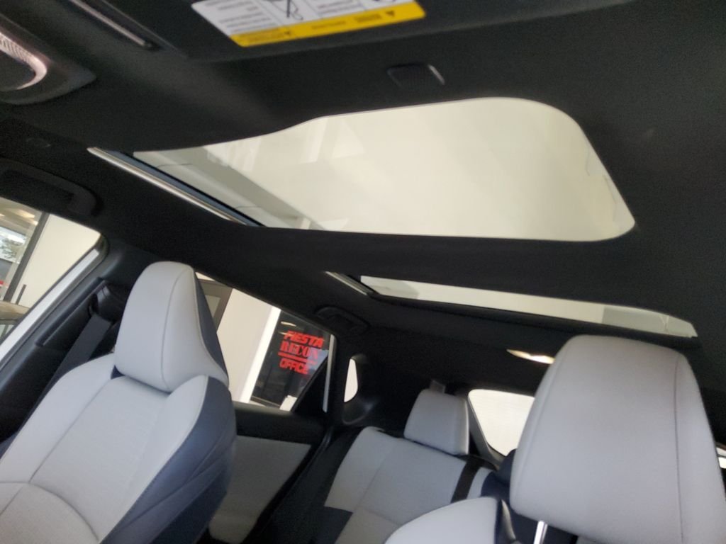 Used 2024 White Subaru Touring image 24