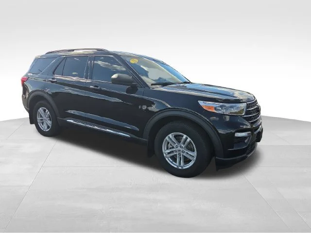 Used 2021 Black Ford XLT image 8