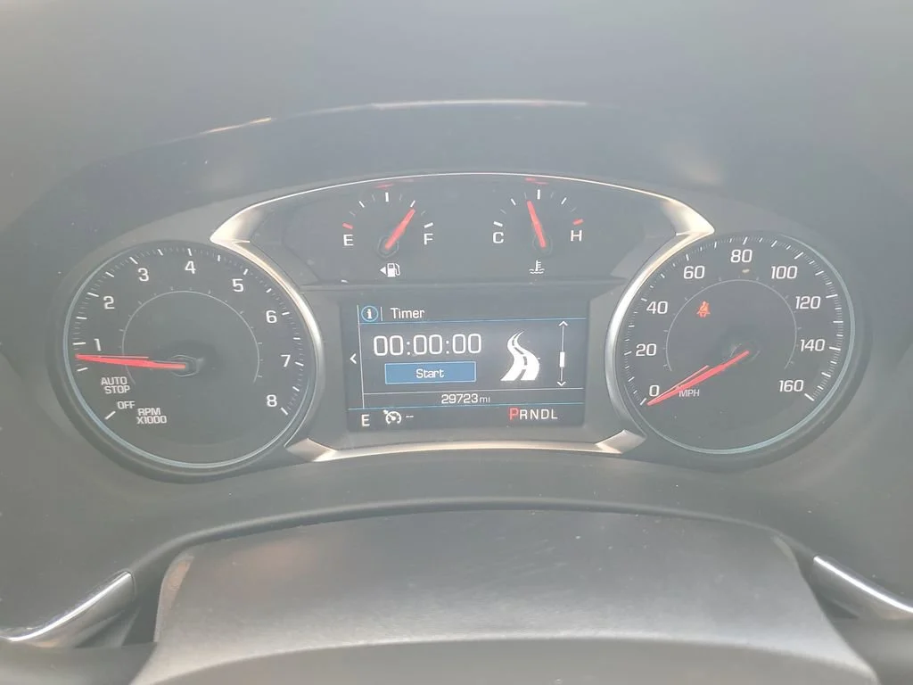 Used 2024 Summit White Chevrolet LT image 21
