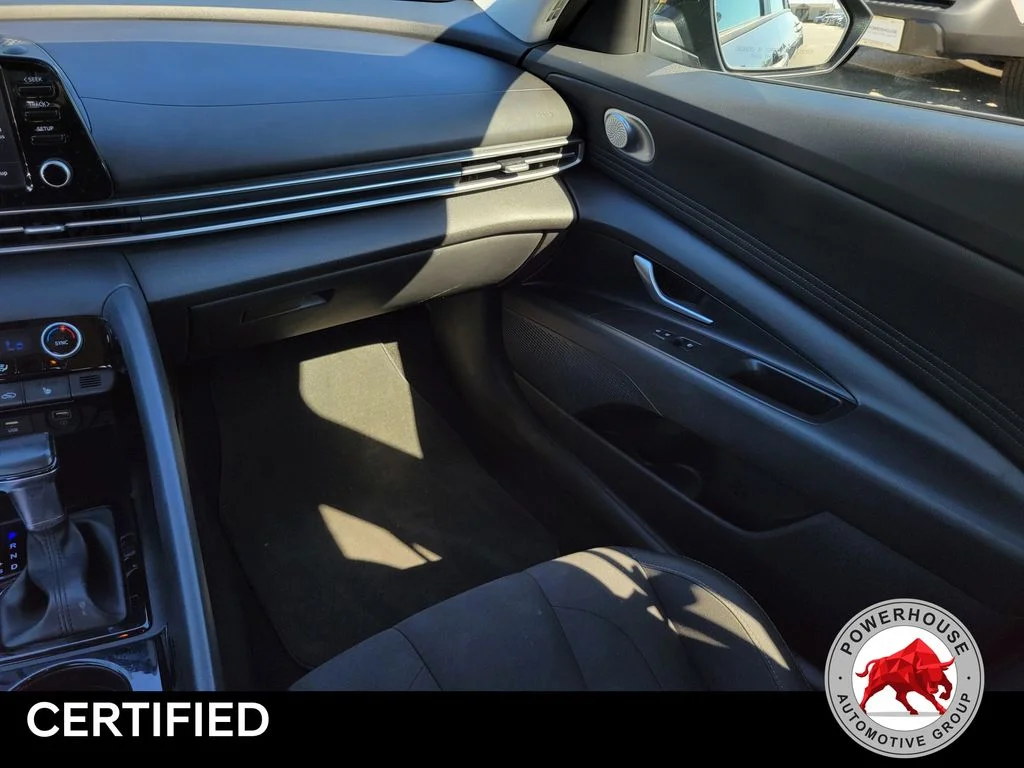 Used 2021 Gray Hyundai SEL image 18