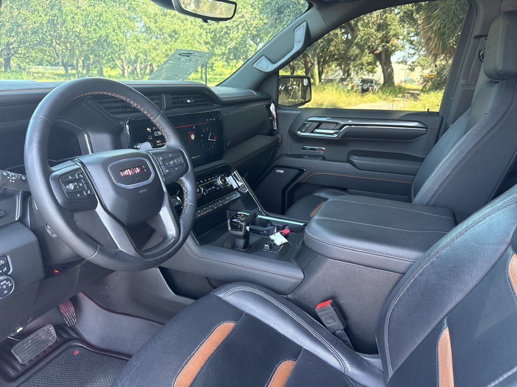 2024 GMC Sierra 1500 AT4 - Photo 10