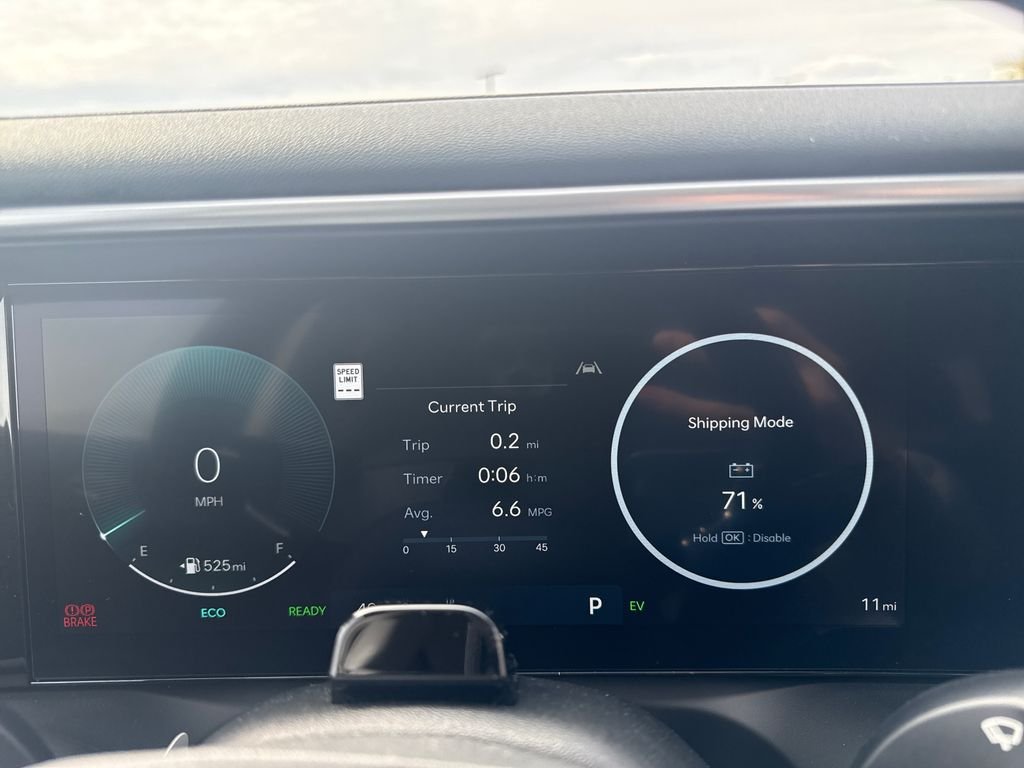 New 2026 White Hyundai SEL Premium image 15