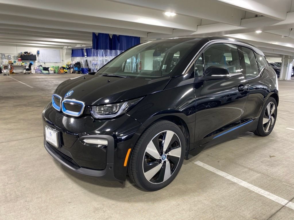 Certified Used 2020 Fluid Black w/BMW i Frozen Blue Accent BMW 120Ah w/Range Extender image 1